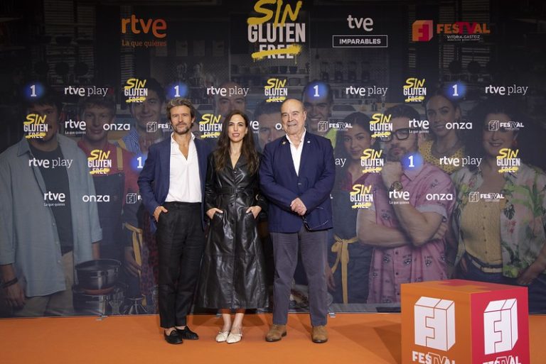 Diego Martín, Alicia Rubio y Antonio Resines, en el FesTVal / FESTVAL